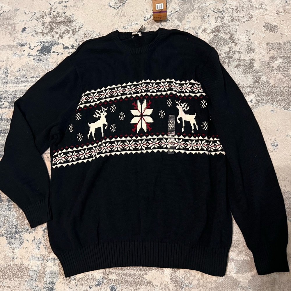 Dockers sweater size M.
